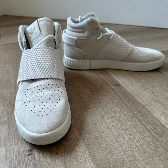 adidas Beige High-Top Sneakers with Velcro - Picture 2 of 9